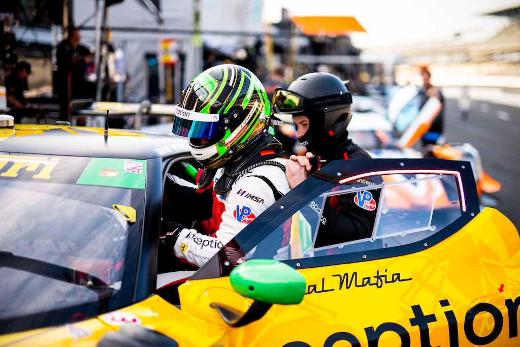 Hjerteskærende IMSA-afslutning for Frederik Schandorff.
(Foto: Inception Racing)